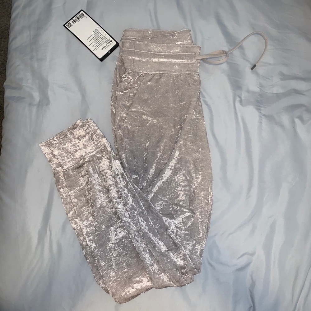 Lululemon Ready to Rulu Crushed Velvet Joggers